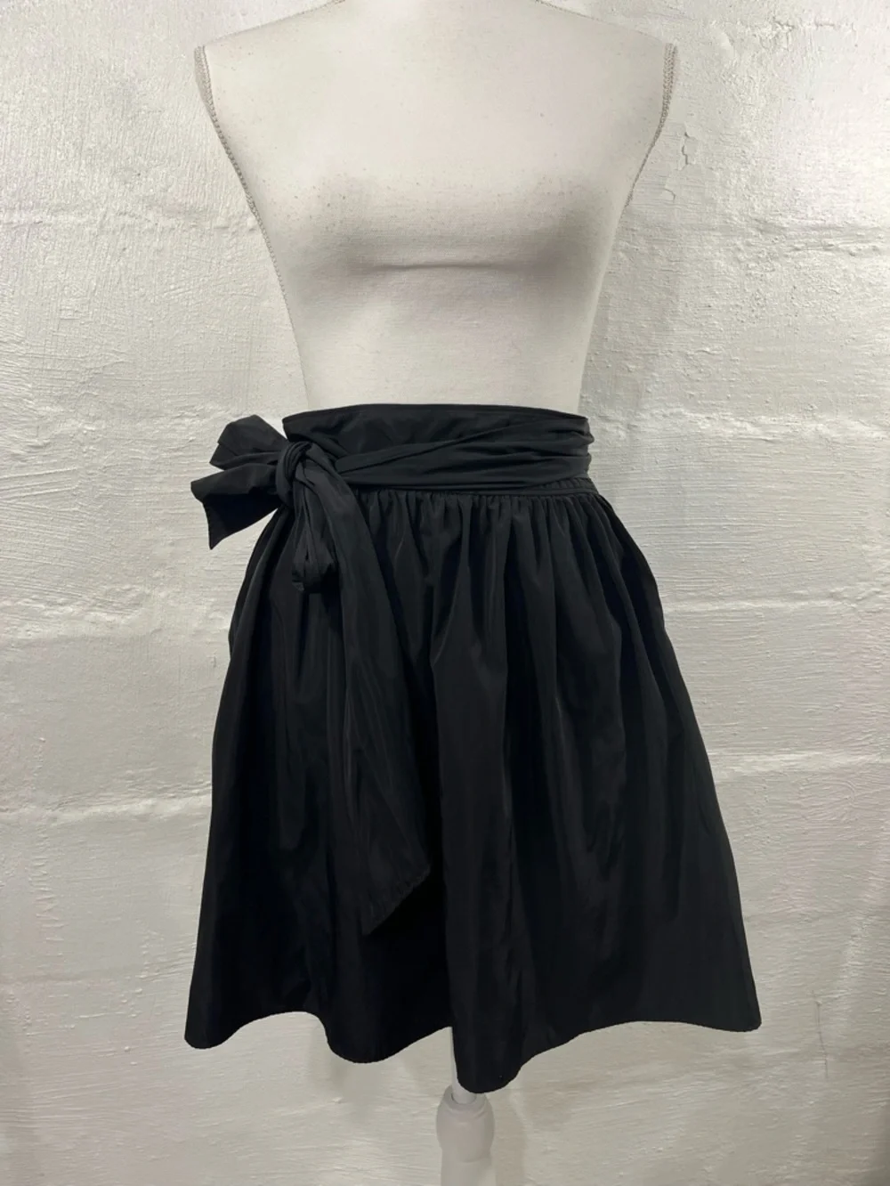 EXPRESS TAFFETA BOW A LINE SKIRT